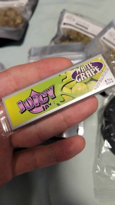 Juicy Jay Superfine Rolling Papers photo review